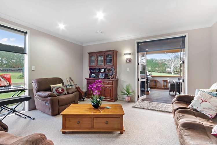 370 Kingseat Road Kingseat_15