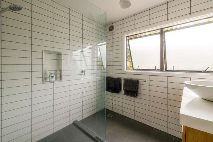 45 Kennedy Road Surfdale_17