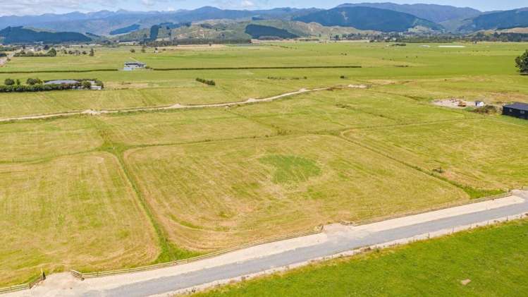 223 Kuku Beach Road and James Farm Lane Levin_7