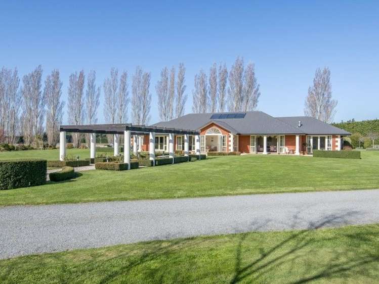 149 The Lake Road Leeston_4