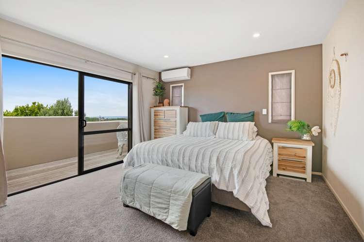 115 Alec Craig Way Gulf Harbour_18