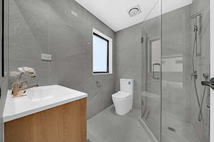40 Gospel Heights Flat Bush_35