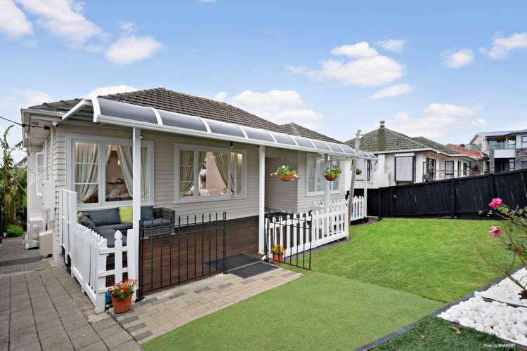 1516 Dominion Road Extension Mt Roskill_1