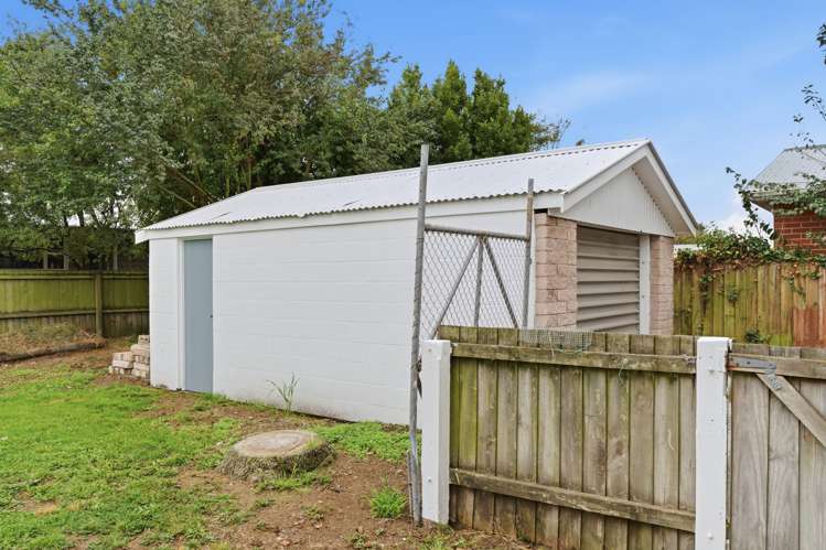 15 Rowses Road Aranui_23