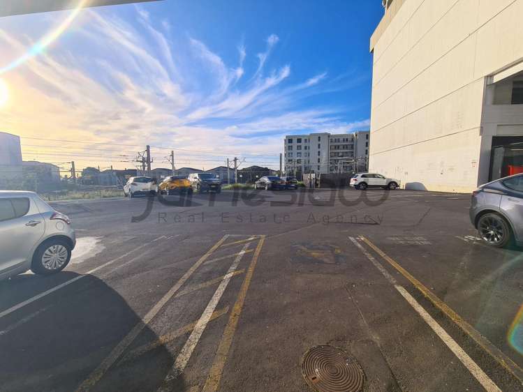 Basement Unit 3/88 Broadway Newmarket_5