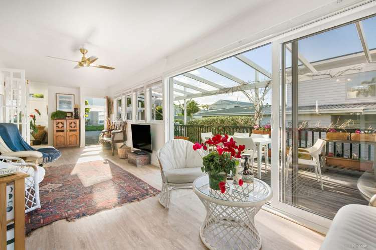 1051b Whangaparaoa Road Tindalls Beach_8