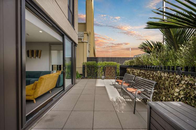 103/2 Launch Road Hobsonville_19