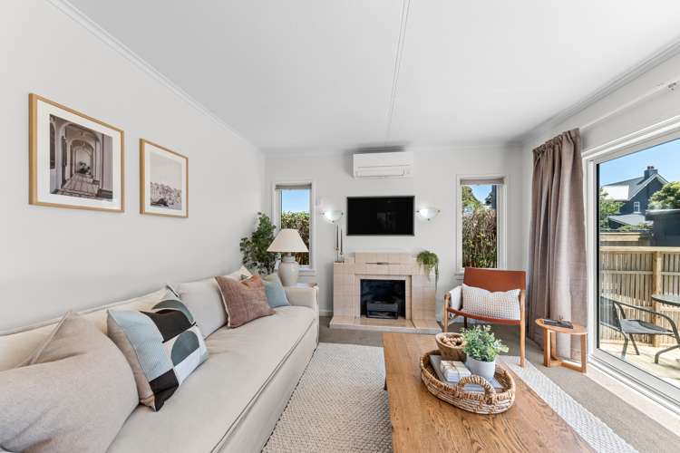 43a Wallace Place Westown_14