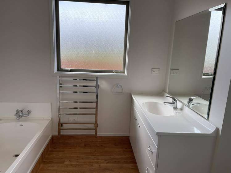 20 Charles Street Weston_11