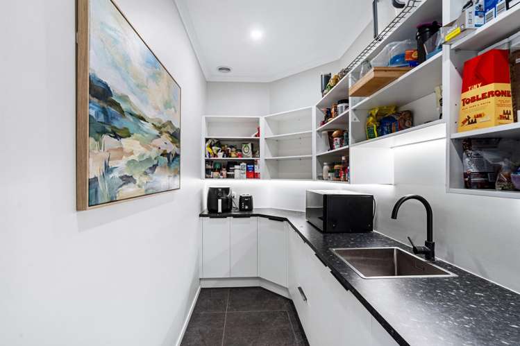 254 Riverbend Road_5