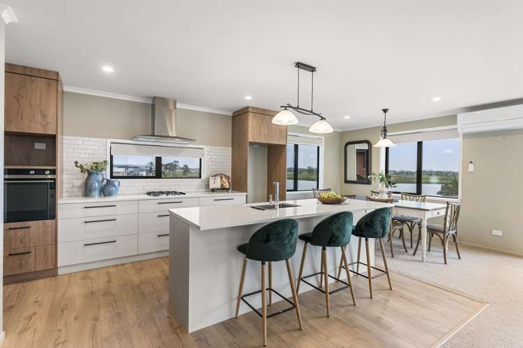 6 Emerald Avenue Karaka_44