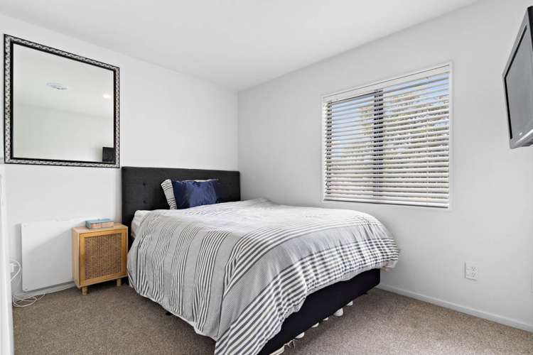 6/71 Fernhill Way Oteha_15