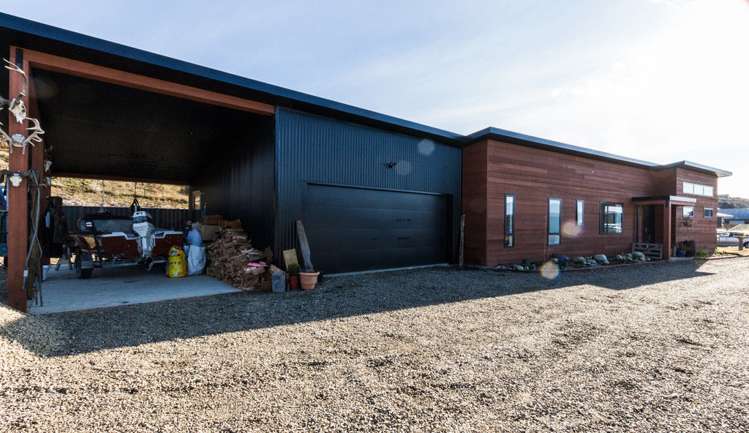 21 Mallard Street Albert Town_19