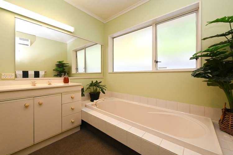 50 Church Road Taradale_12