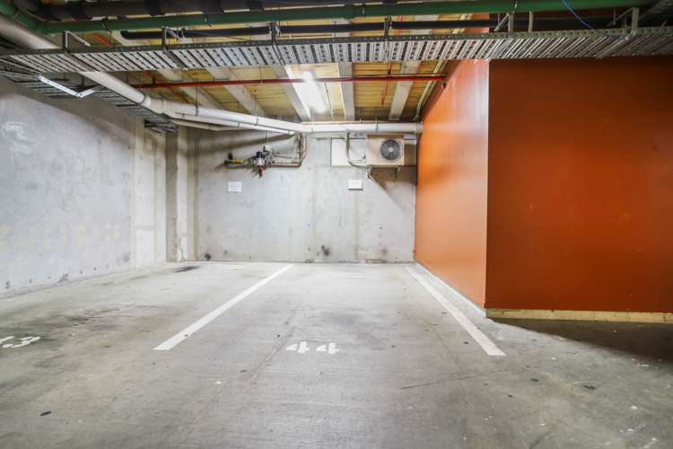 2102/10 Waterloo Quadrant Auckland Central_10