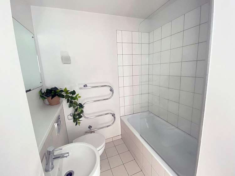 25b/16 Gore Street Auckland Central_5