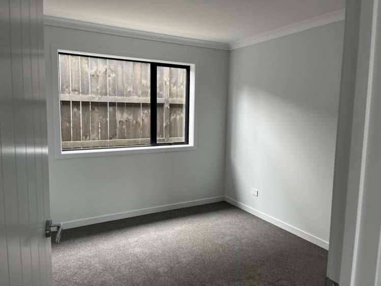 6 Whero Way Orewa_14