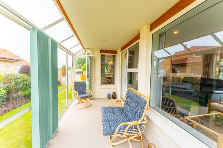 2B Chateau Close Gleniti_10