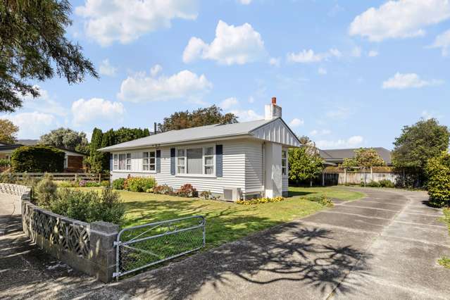 76 Queens Grove Lower Hutt_1