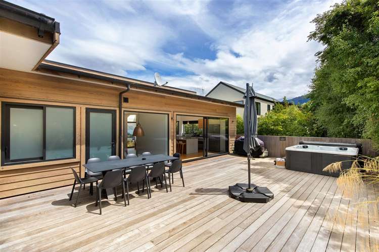 6 Earnslaw Terrace Queenstown_5