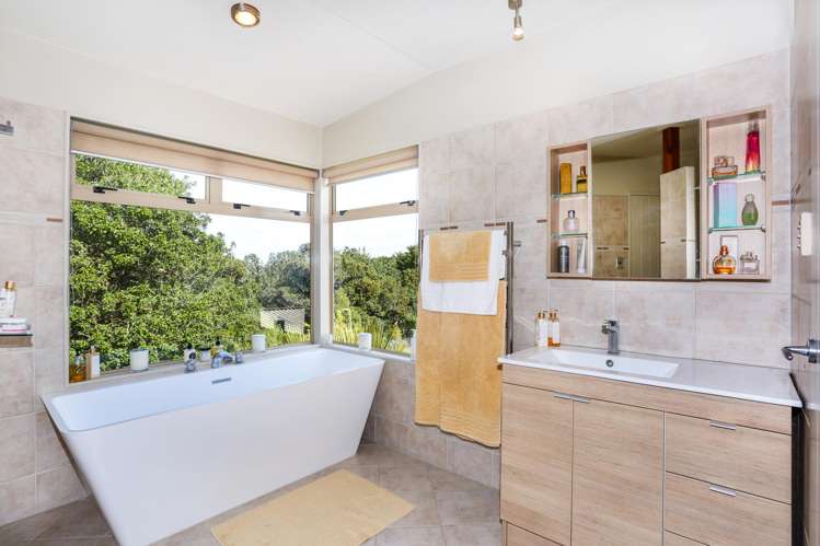 297 Settlement Road Puni_12