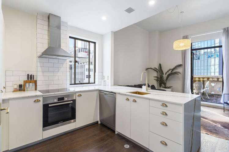 7G/22 Queen Street_3