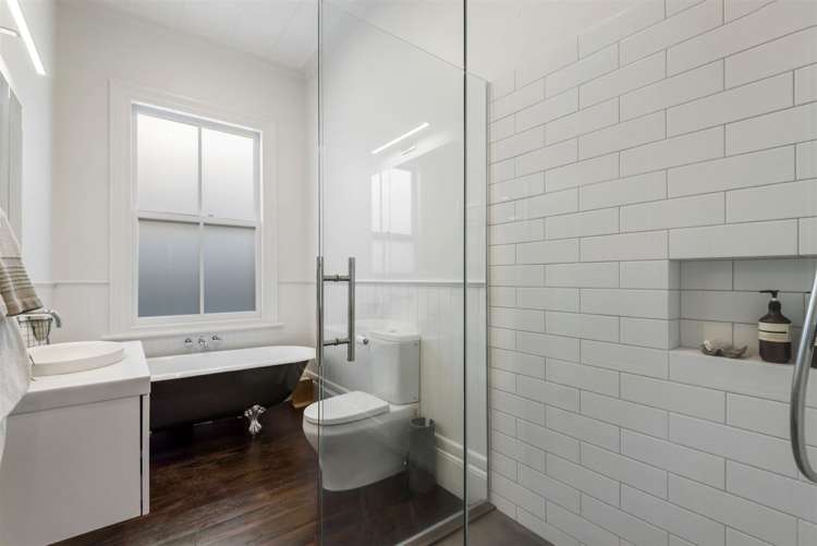 20 Hastings Parade Devonport_15