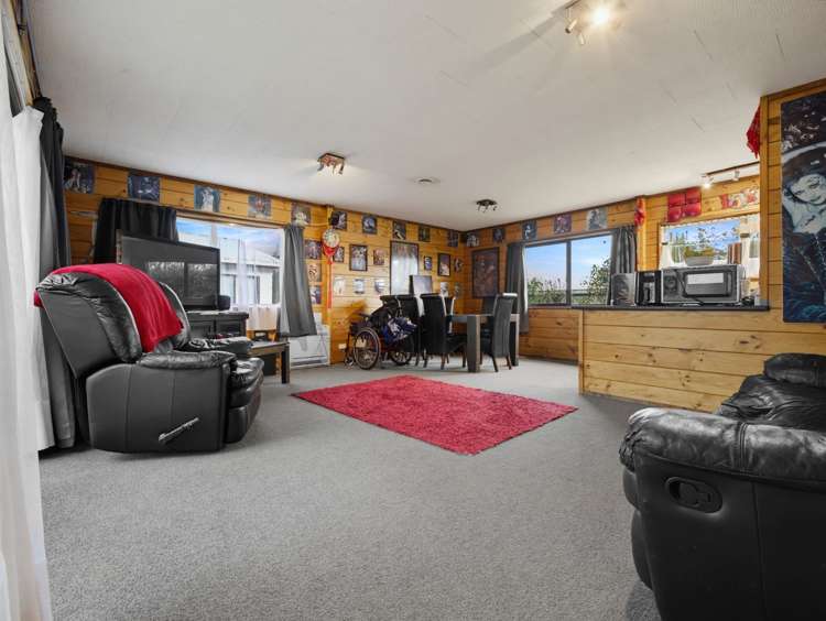 15B Ngahu Street Fairy Springs_1
