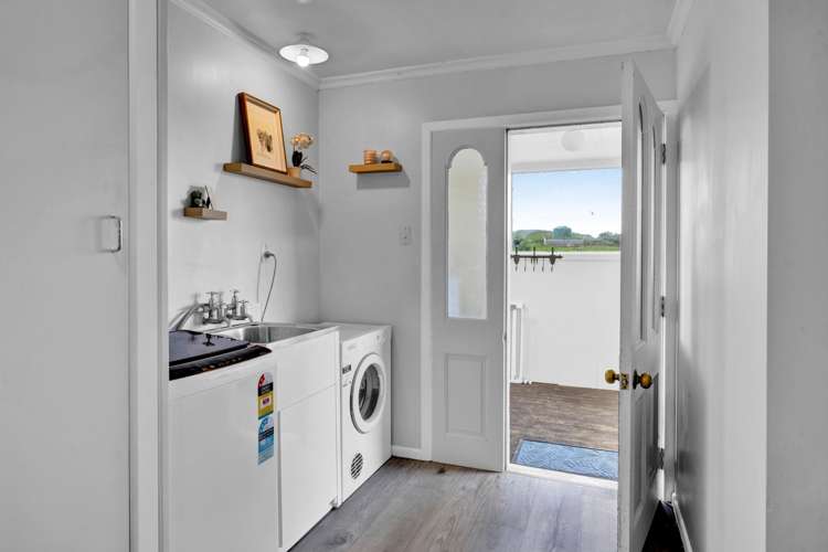 131 Tiromoana Road Maata_15