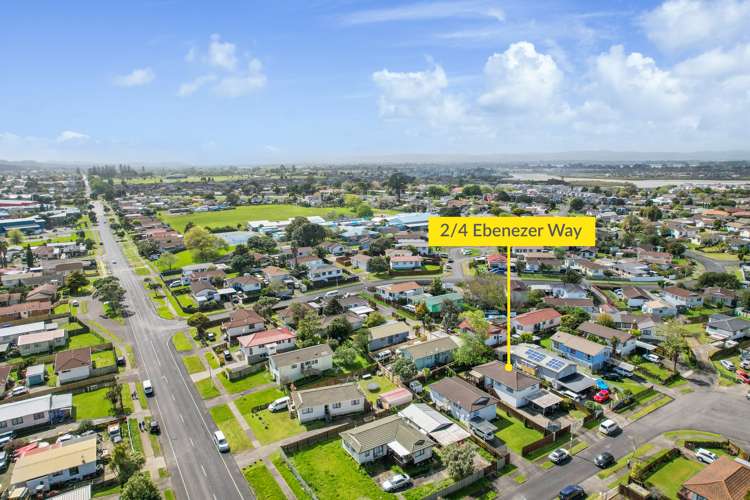 2/4 Ebenezer Way Clendon Park_13