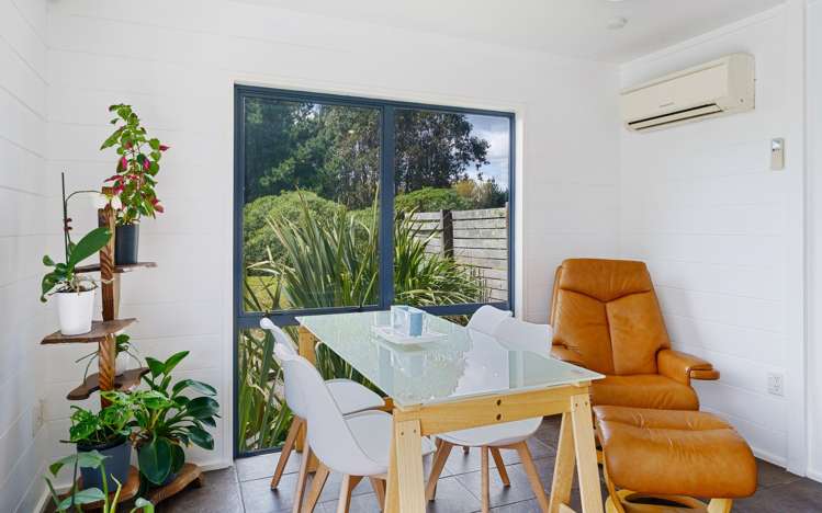 2a Otaihanga Road Paraparaumu Beach_9