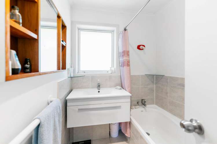 29 Sturges Avenue Otahuhu_18