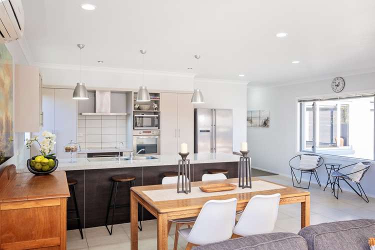 79 Russell Robertson Drive Havelock North_9