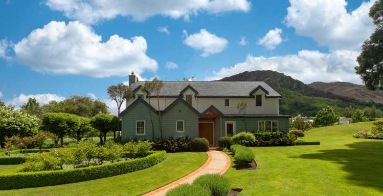 1 The Avenue Arrowtown_22