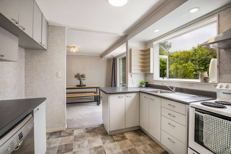 52 Parakai Street Paraparaumu_6