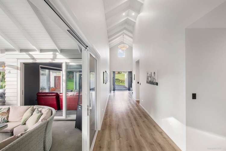 34 Niccone Place Bombay_7