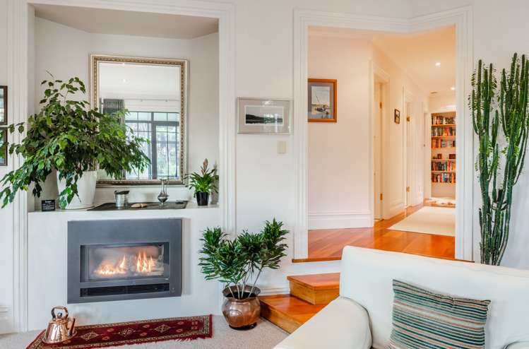 63 Staincross Street Green Bay_10