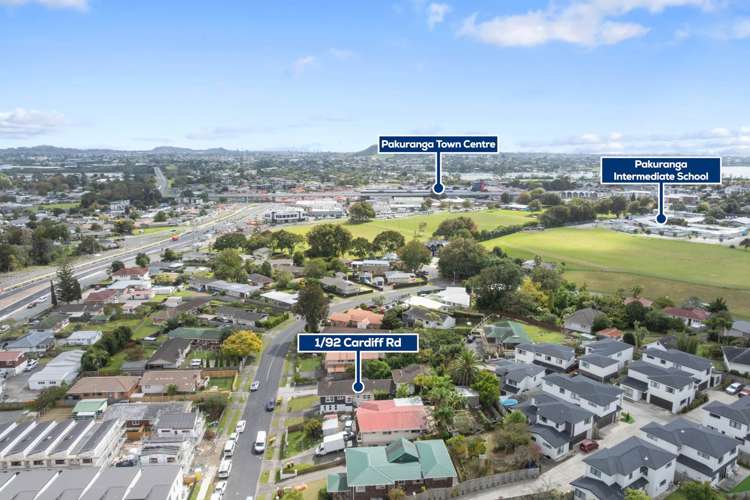 1/92 Cardiff Road Pakuranga Heights_16
