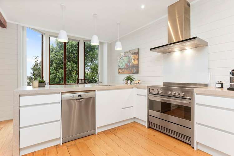 15 Paruru Avenue Northcote_6