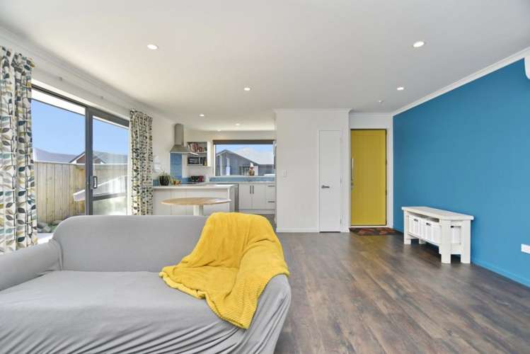 14 Quinn Crescent Woodend_9