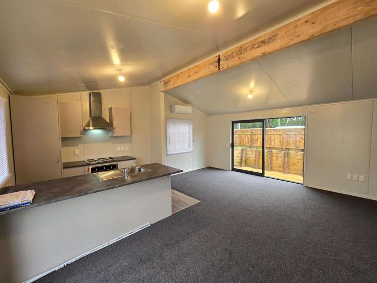 D/17 Graham Street Levin_3