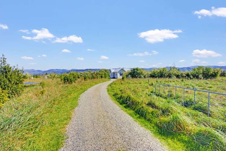 79 Longwood East Road Featherston_30