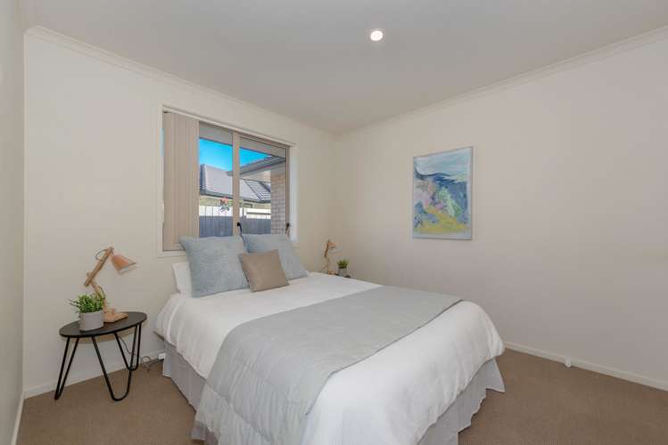 12 Parkside Drive Huntington_12