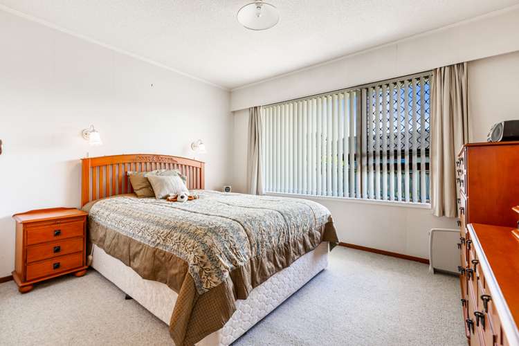 2/33 Swanson Road Henderson_7