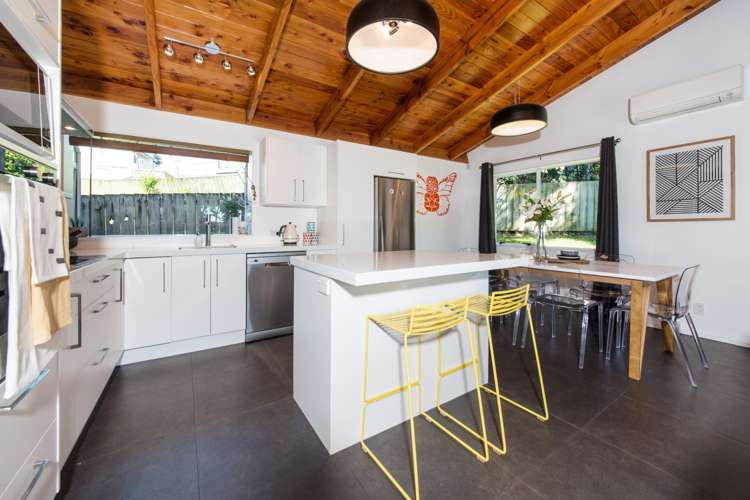 6a Quiet Street Te Atatu South_6