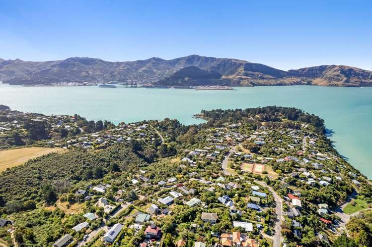 8b Te Papau Crescent Diamond Harbour_24