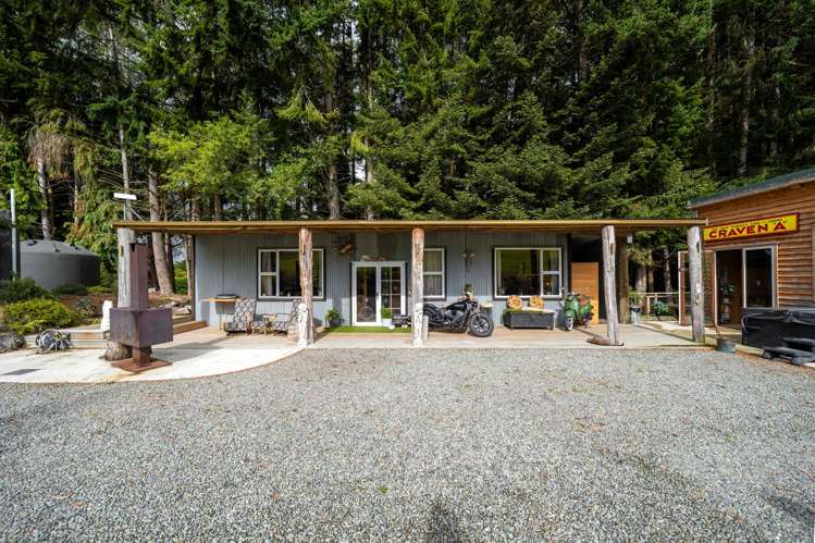 84 Cover Street Lumsden_12