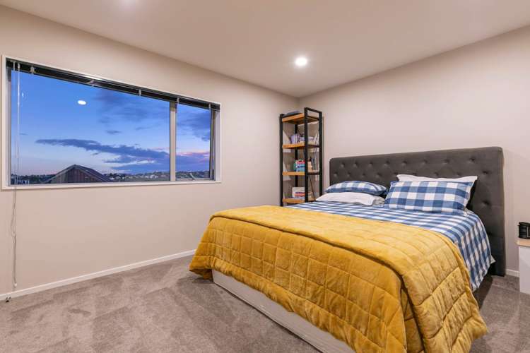 68 Colonial Drive Silverdale_21