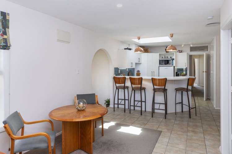 53 Waitikiri Drive Parklands_3