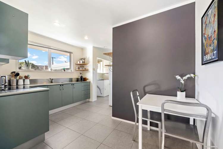 1/23 Boyd Avenue Royal Oak_9